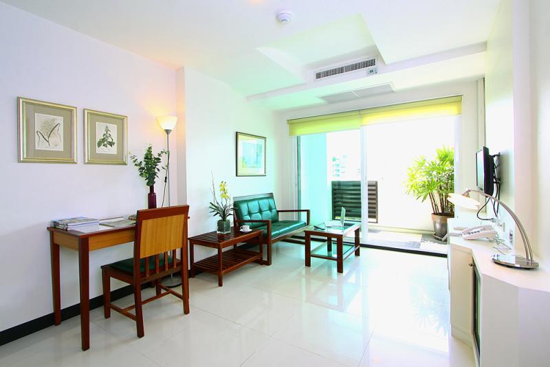 بانكوك Laurel Suite الغرفة الصورة